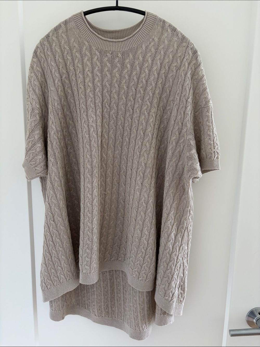 Theory Cable-Knit Crew Sweater in Stone